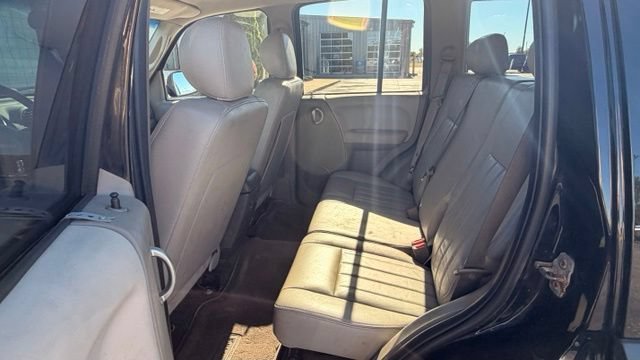 Used 2005 Jeep Liberty Renegade w/ Luxury Group AWD/4WD image 12