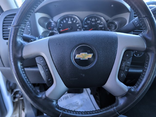 Used 2011 Chevrolet Silverado 1500 LT w/ Interior Plus Package AWD/4WD image 14
