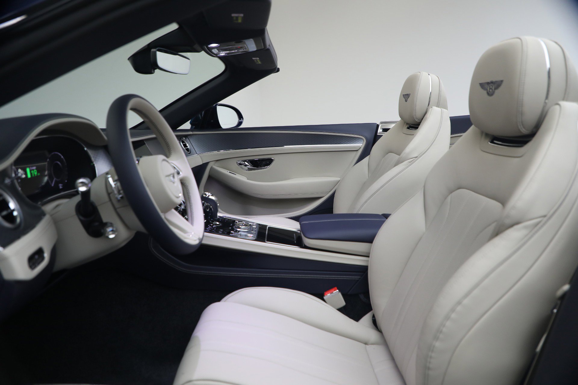 New 2026 Bentley Continental GTC image 24