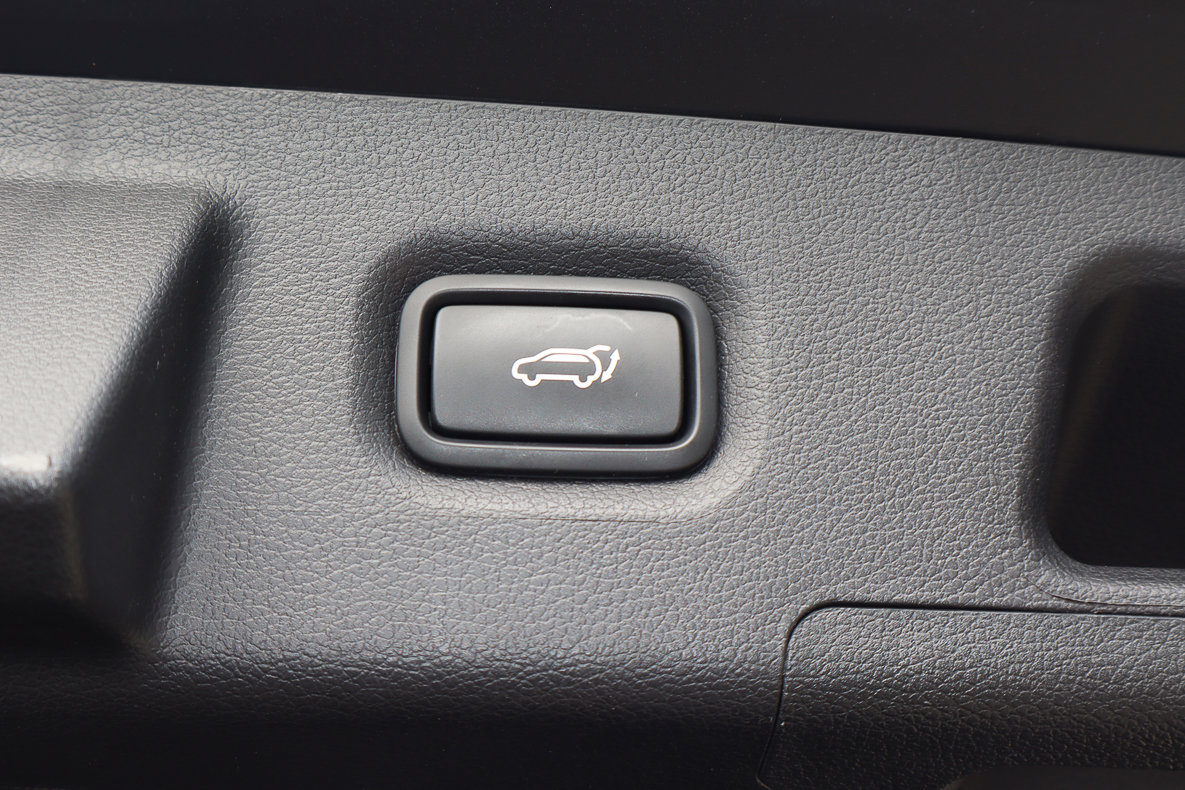 Used 2023 Hyundai Santa Fe Limited image 21