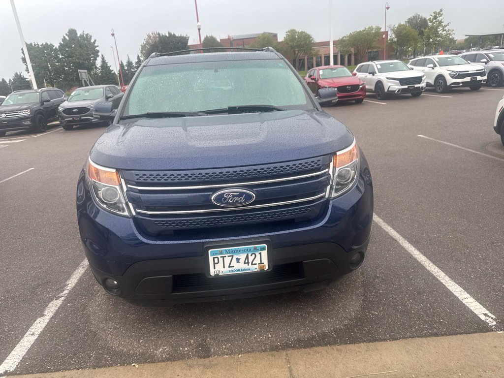 Used 2012 Ford Explorer Limited AWD/4WD image 2
