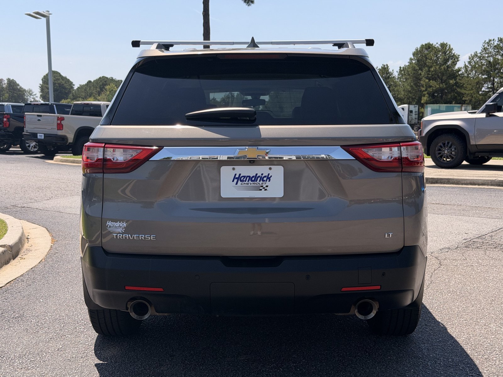 Used 2019 Chevrolet Traverse LT FWD image 11