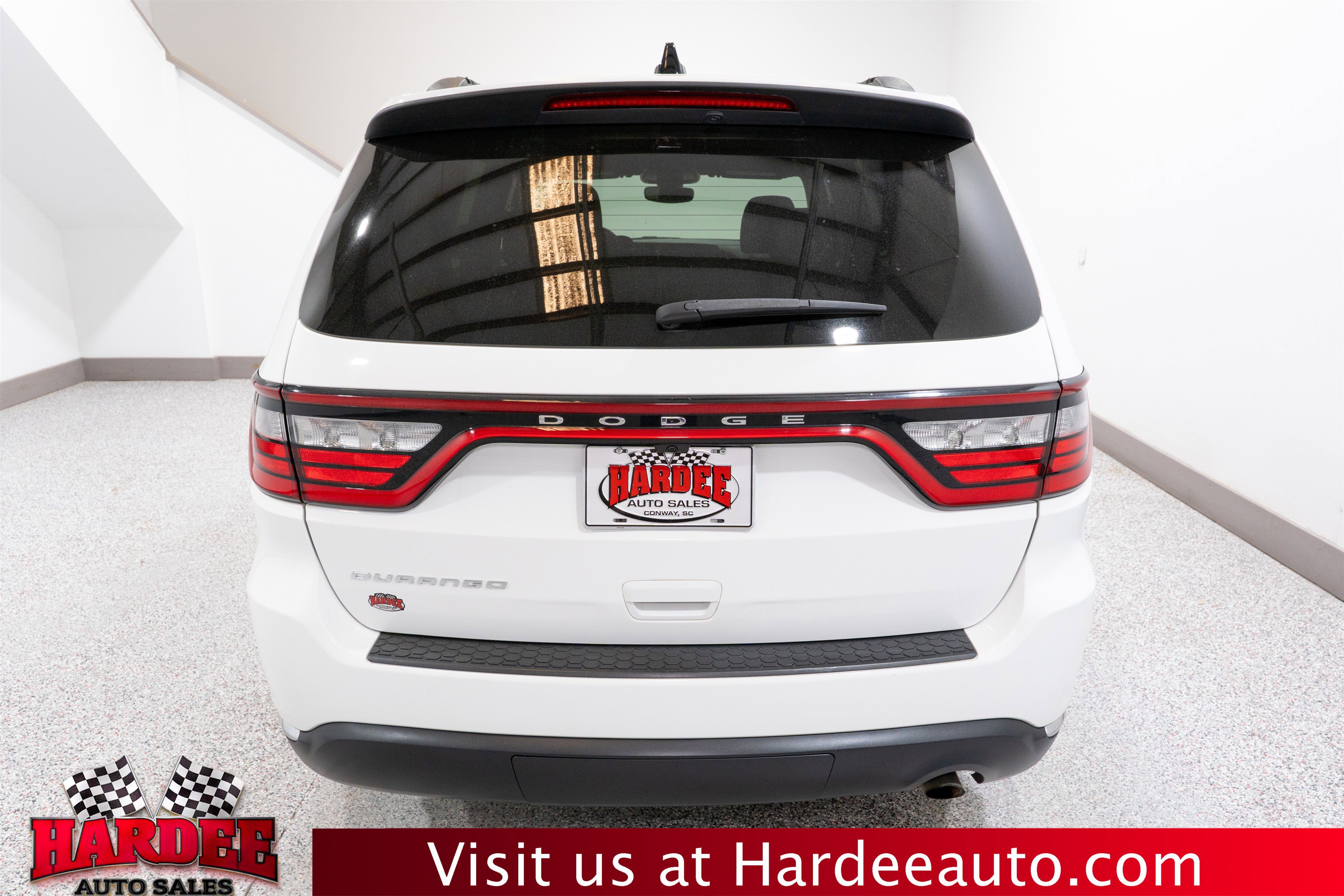 Used 2023 Dodge Durango SXT image 4