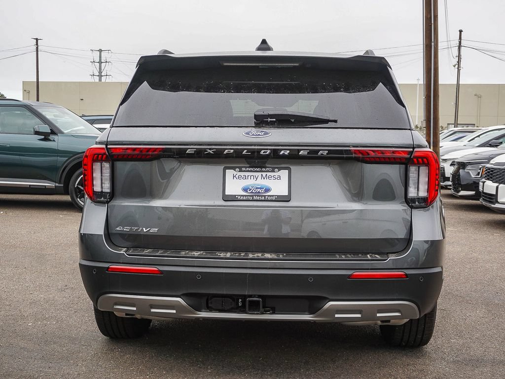 New 2026 Ford Explorer Active w/ Active Comfort Package RWD image 5