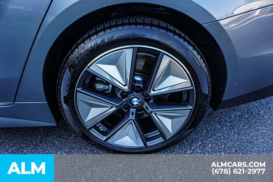 Used 2025 BMW i4 eDrive40 w/ Premium Package image 18
