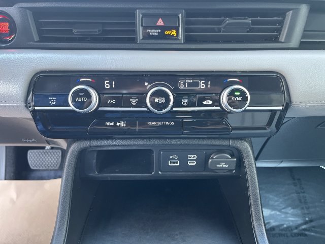 Used 2024 Honda Pilot LX image 25