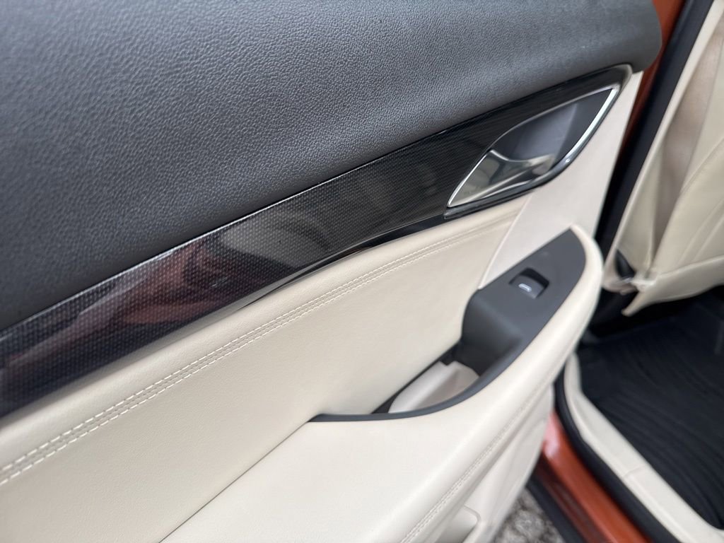 Used 2022 Buick Envision Essence w/ Safety Package image 40