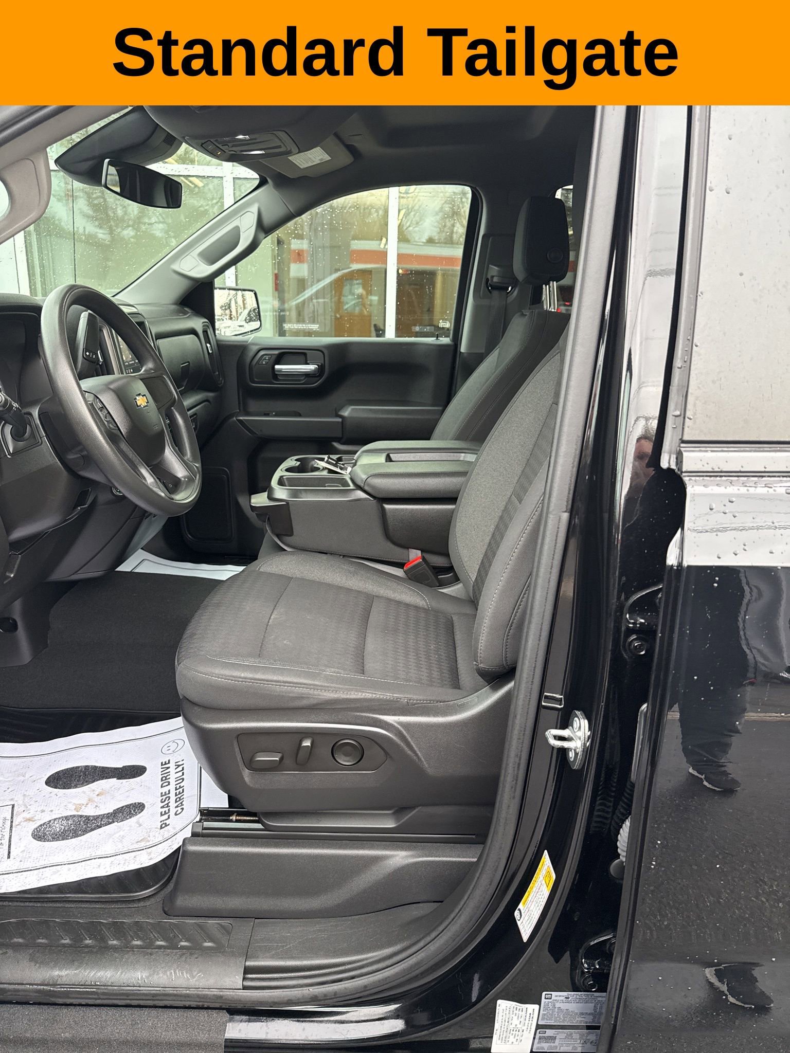 Used 2023 Chevrolet Silverado 1500 Custom image 35