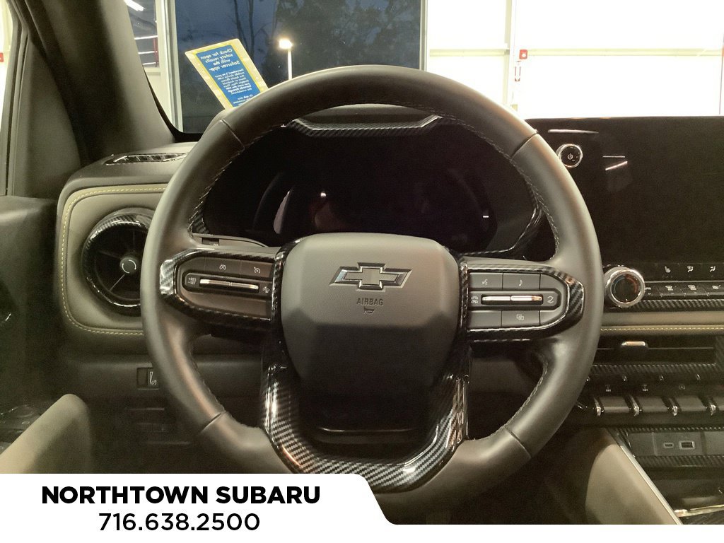 Used 2024 Chevrolet Colorado ZR2 w/ Technology Package AWD/4WD image 7