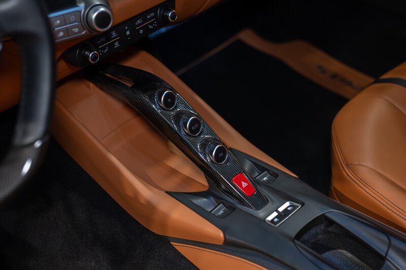 Used 2021 Ferrari 812 GTS RWD image 18