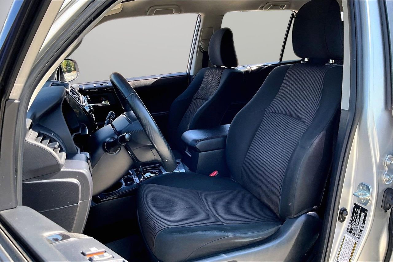 Used 2018 Toyota 4Runner TRD Off-Road image 21