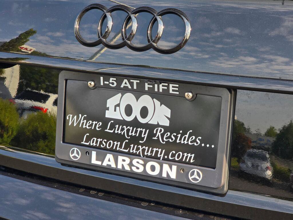 Used 2023 Audi S4 Premium Plus w/ Premium Plus Package AWD/4WD image 32
