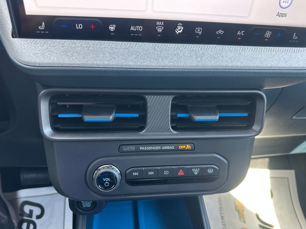 New 2025 Ford Maverick XLT w/ XLT Luxury Package image 9