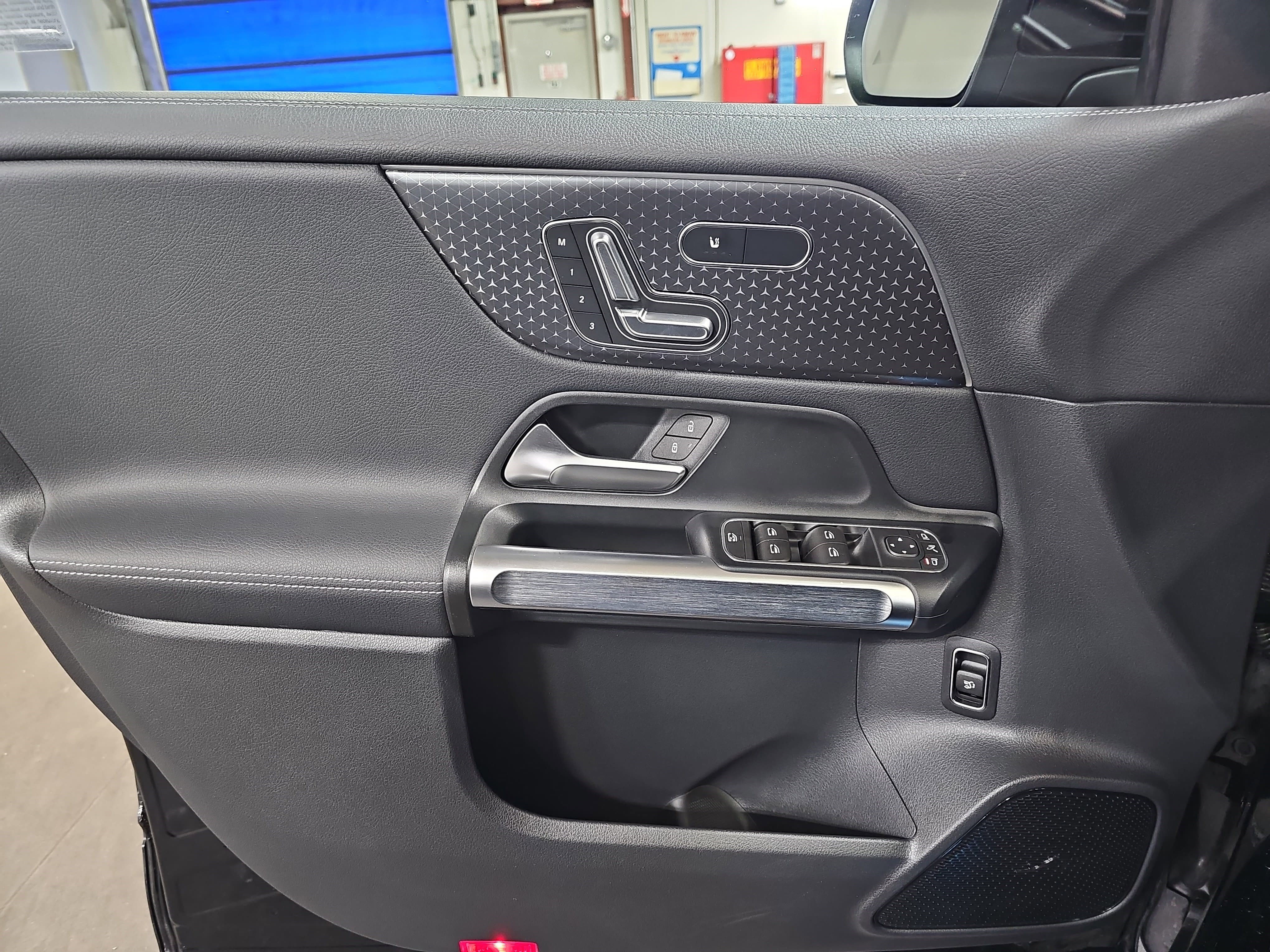 Certified 2024 Mercedes-Benz EQB 250+ image 29