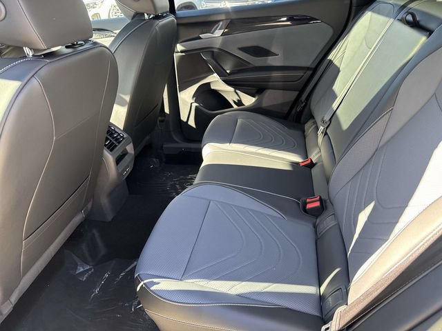 New 2026 Volkswagen Tiguan SE R-Line FWD image 11