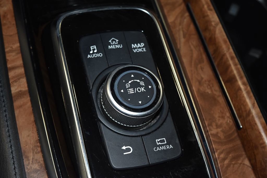 Used 2022 Nissan Armada SL image 21