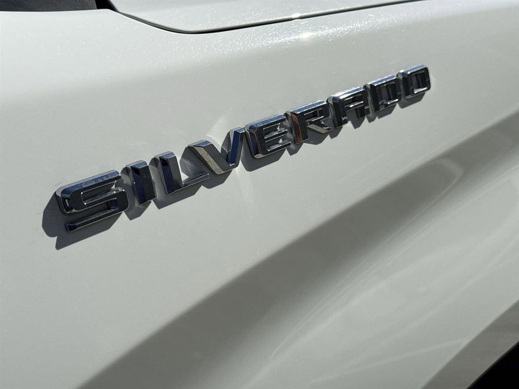 Used 2025 Chevrolet Silverado 1500 LT image 28