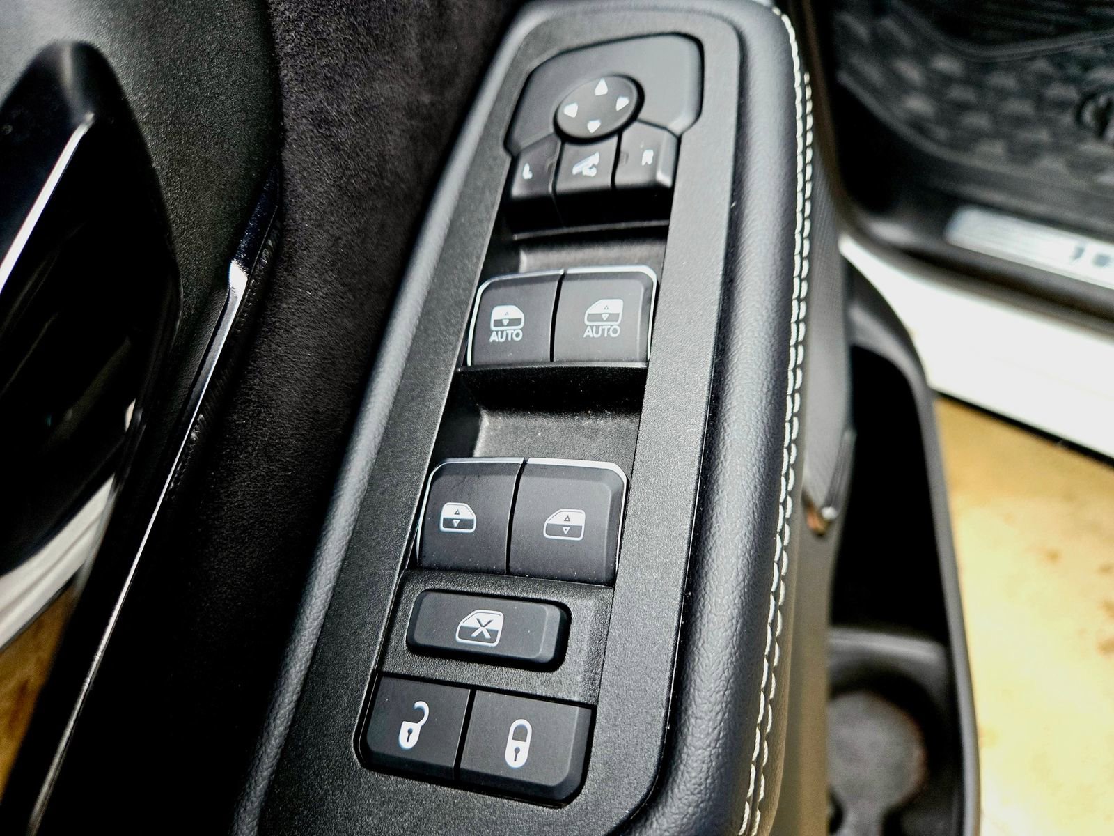 Used 2025 RAM 1500 RHO AWD/4WD image 31
