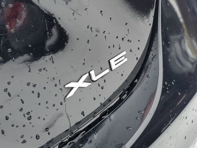 Used 2017 Toyota Avalon XLE Premium w/ All Weather Liner Package image 35