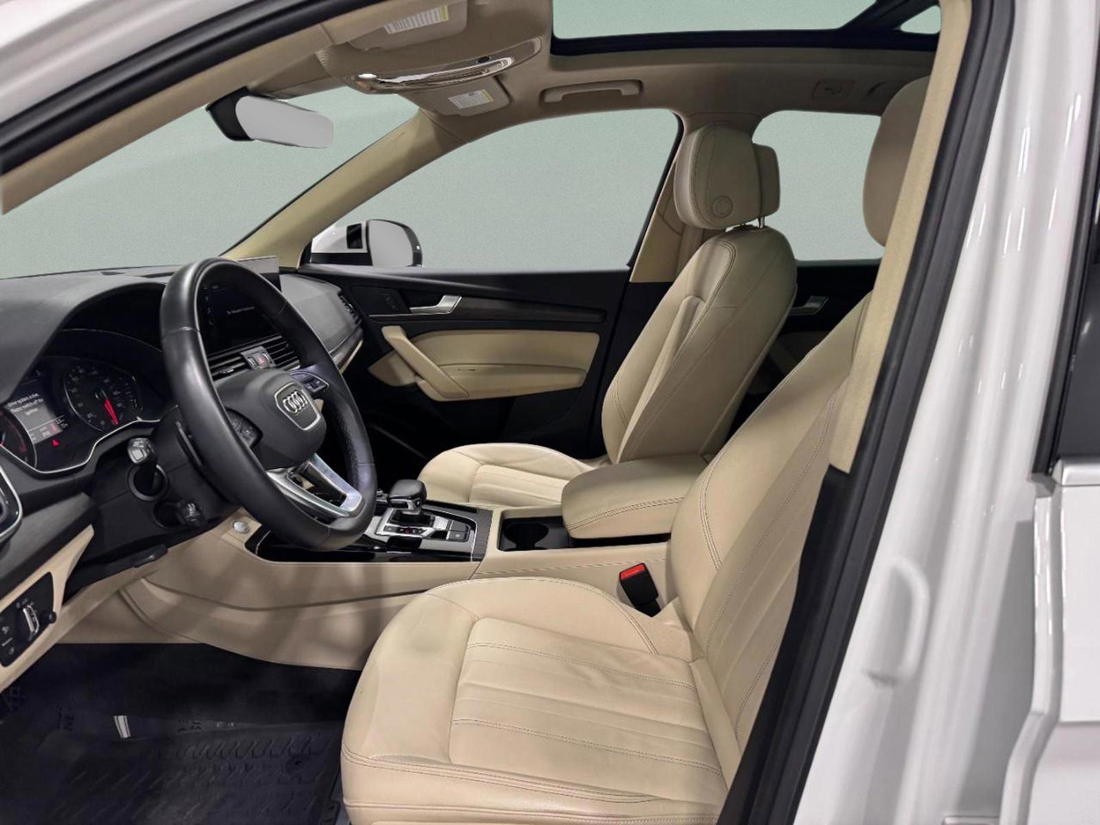 Used 2023 Audi Q5 2.0T Premium w/ Convenience Package image 26