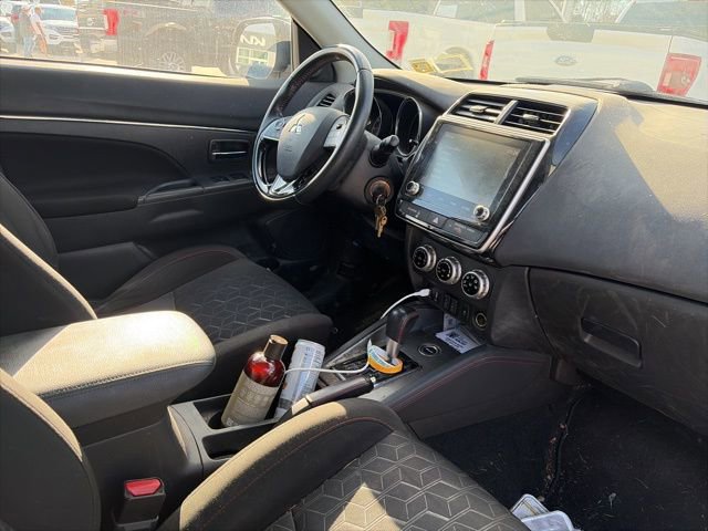 Used 2021 Mitsubishi Outlander Sport AWD image 28