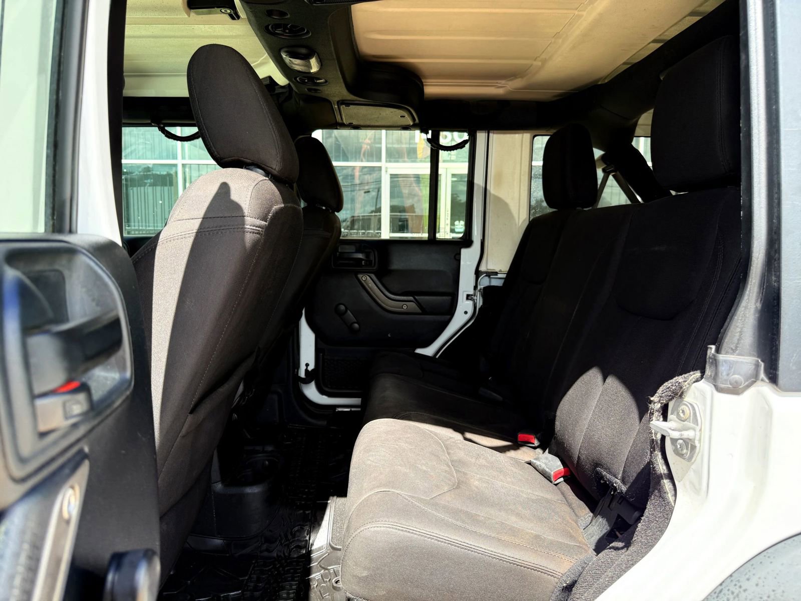 Used 2016 Jeep Wrangler Unlimited Sport image 29