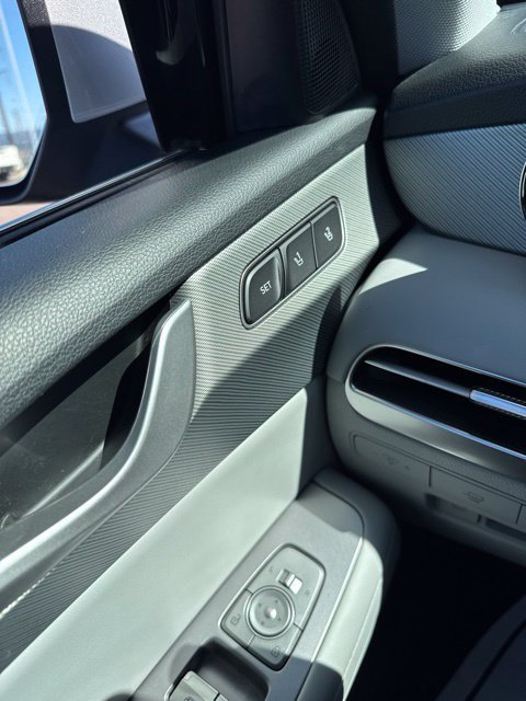 Used 2025 Hyundai Palisade SEL AWD/4WD image 48