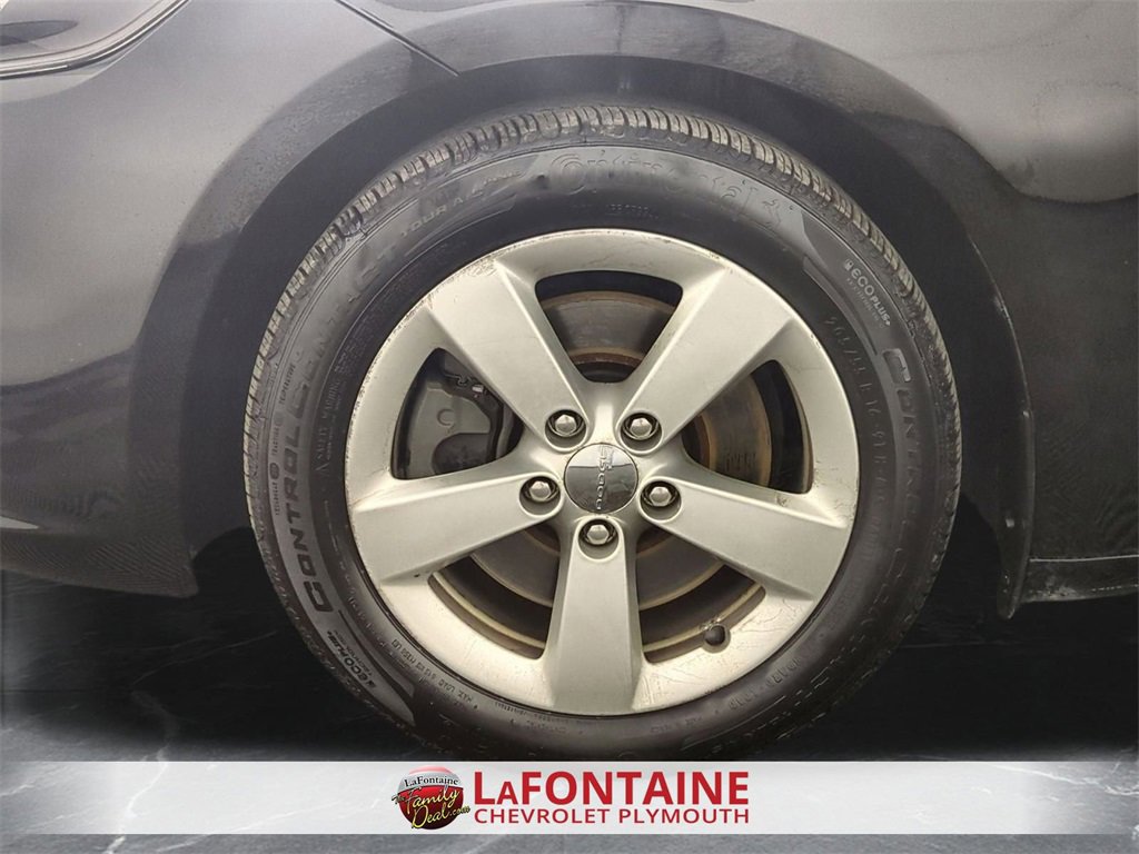 Used 2015 Dodge Dart SXT image 29