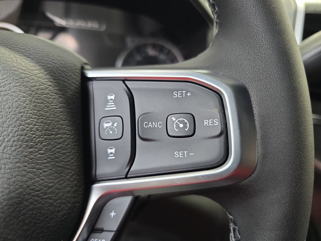 New 2026 RAM 3500 Big Horn AWD/4WD image 18