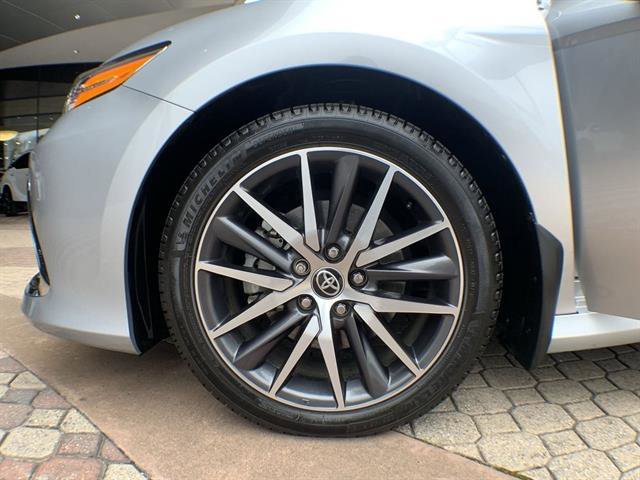 Used 2022 Toyota Camry XLE image 10