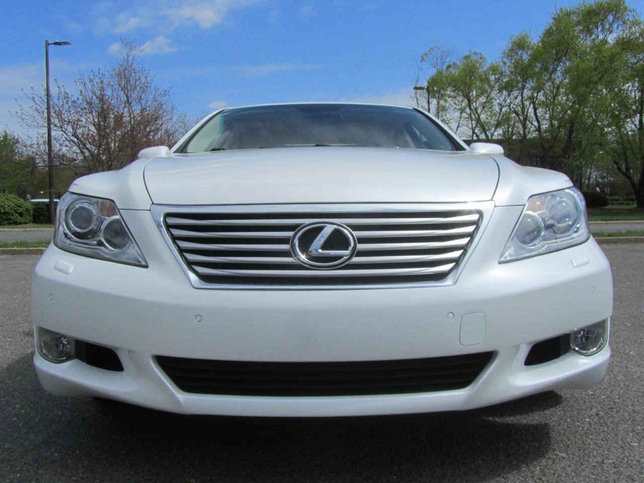 Used 2011 Lexus LS 460 Luxury w/ Luxury Value Edition image 4