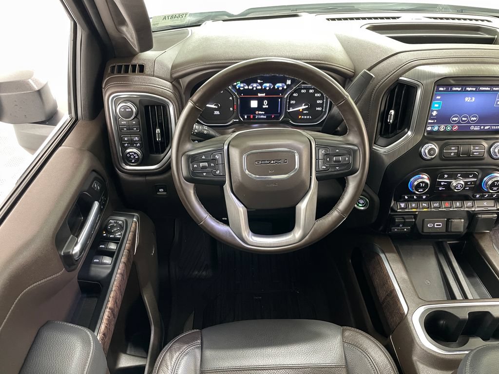 Certified 2023 GMC Sierra 3500 Denali w/ Denali Ultimate Package AWD/4WD image 27