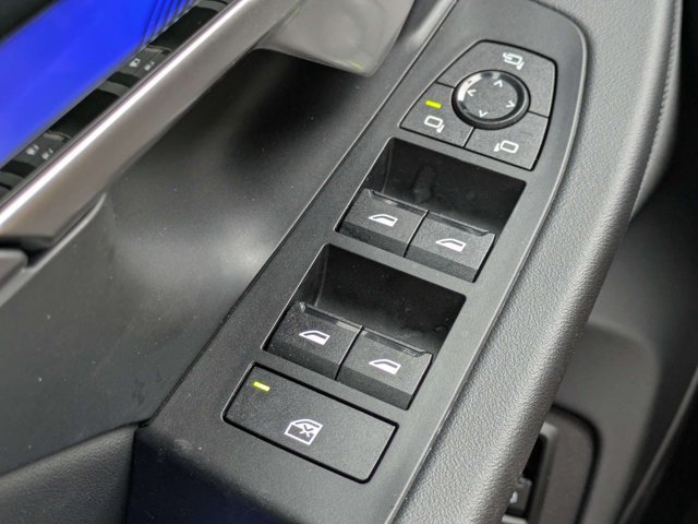 Used 2024 BMW i5 eDrive40i w/ Premium Package RWD image 20