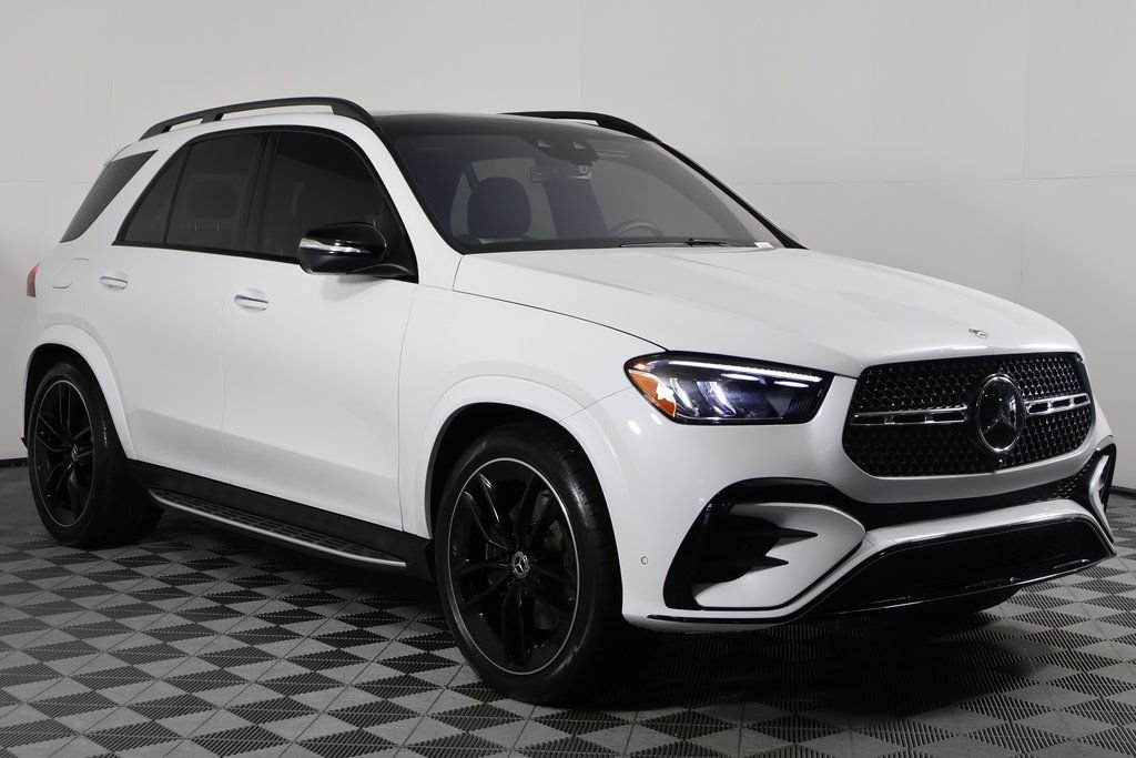 Certified 2026 Mercedes-Benz GLE 580 4MATIC image 3