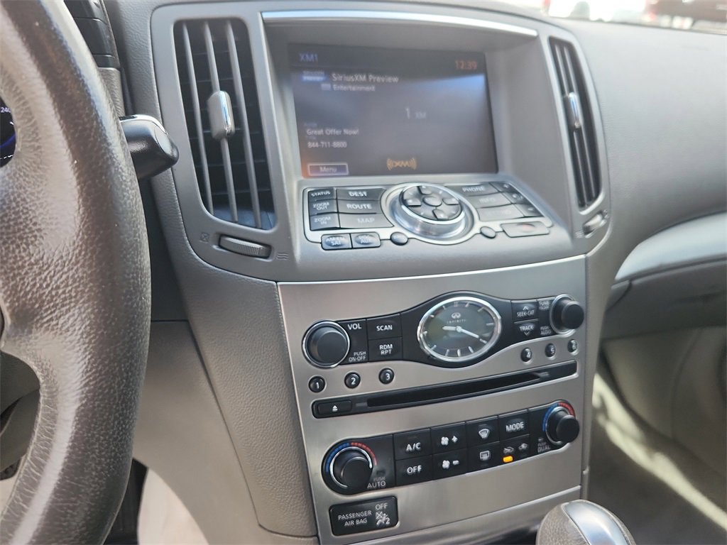 Used 2013 INFINITI G37 x w/ Premium Pkg image 24