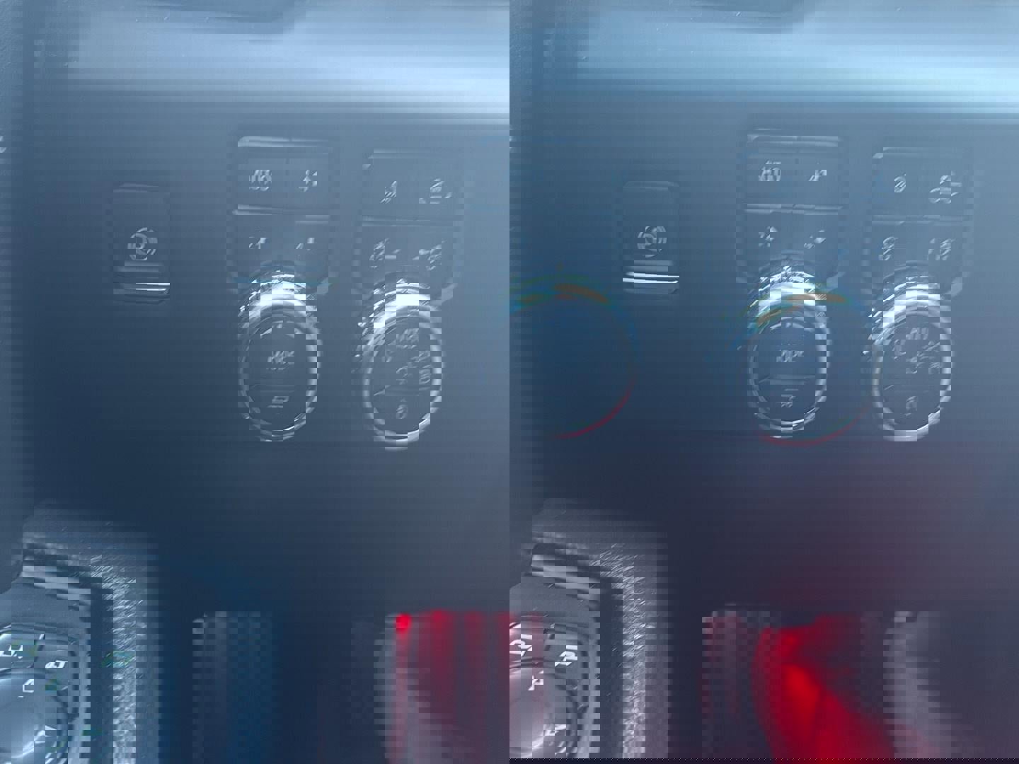 Used 2024 GMC Sierra 2500 AT4X image 23