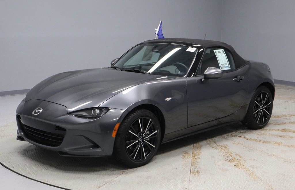 Used 2024 MAZDA MX-5 Miata Grand Touring w/ Weather Package image 8