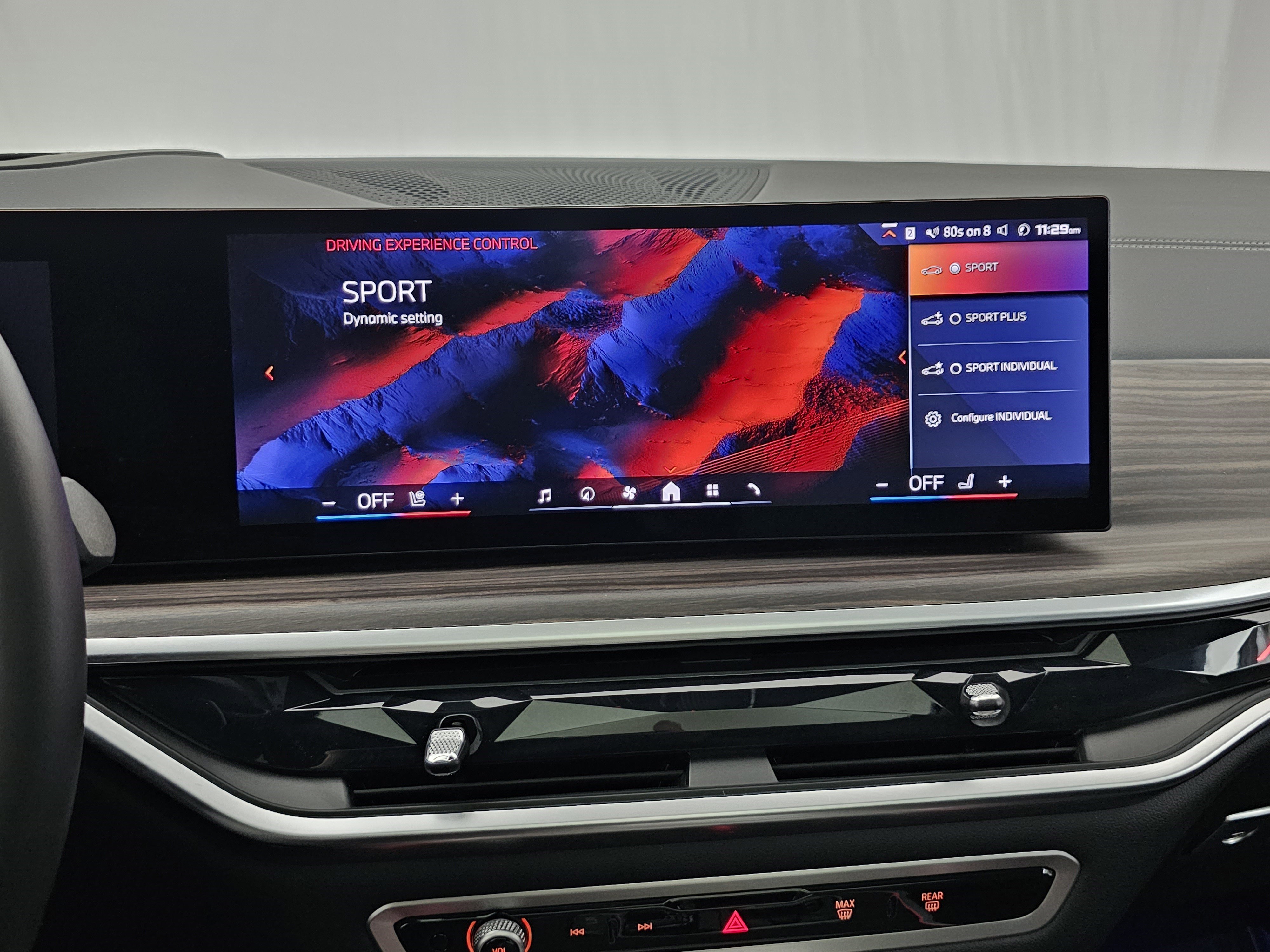 Used 2025 BMW X7 M60i image 48