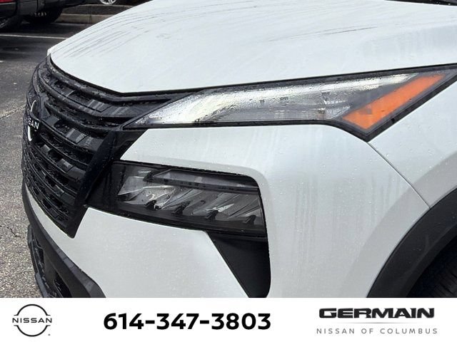 New 2026 Nissan Rogue Dark Armor AWD/4WD image 13