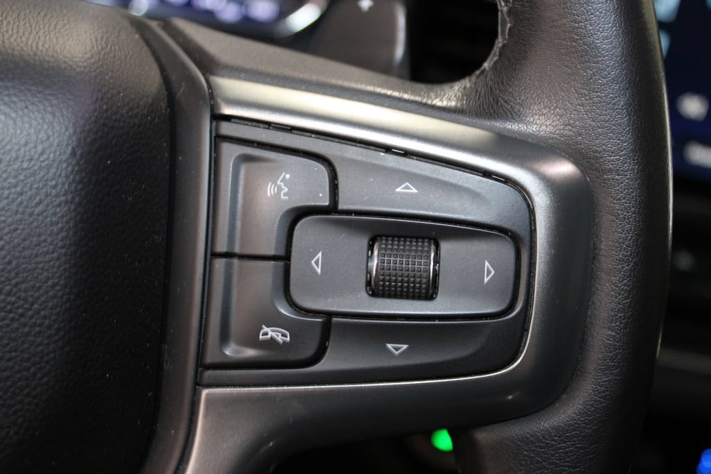 Used 2023 Chevrolet Silverado 1500 LTZ AWD/4WD image 24