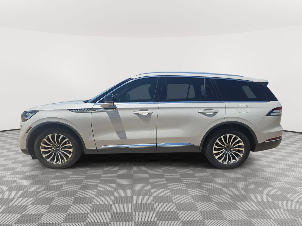 Used 2023 Lincoln Aviator Reserve w/ Elements Package Plus RWD image 4