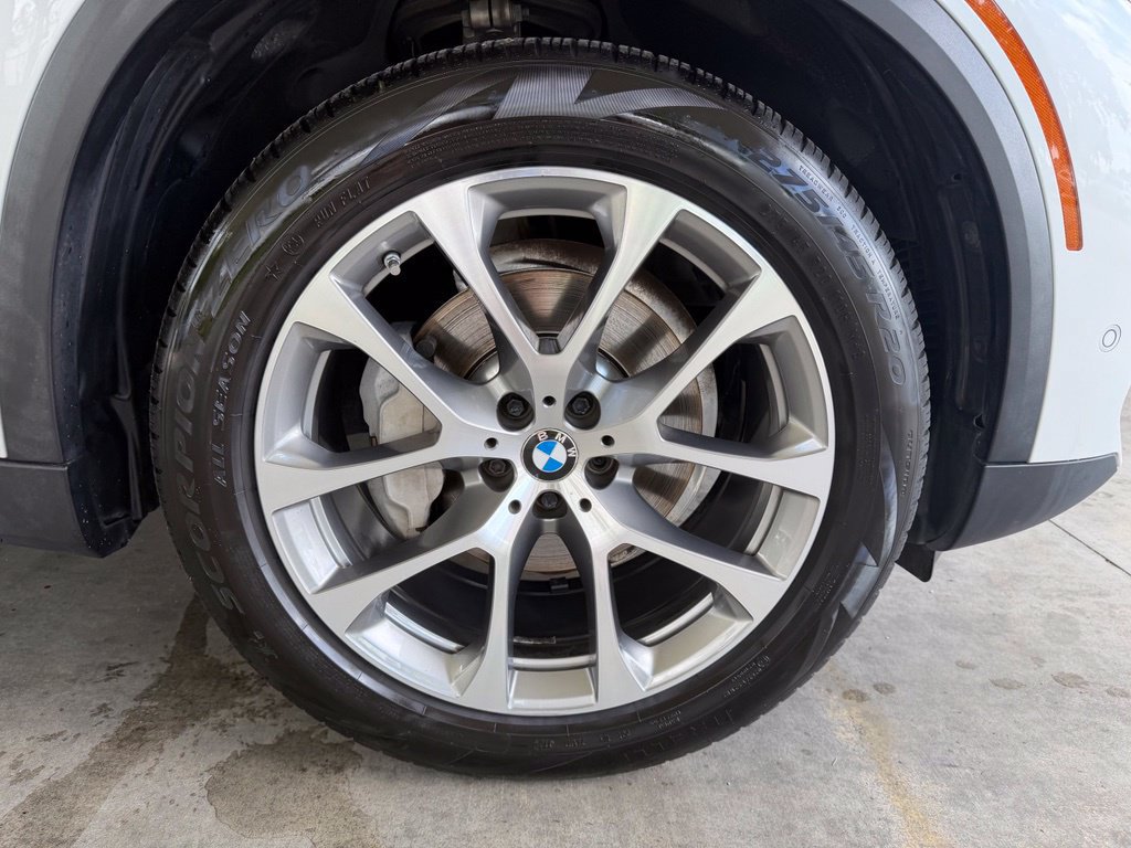 Used 2019 BMW X5 xDrive40i w/ Convenience Package AWD/4WD image 24