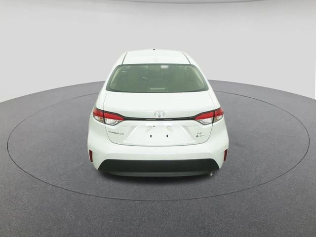 Used 2026 Toyota Corolla LE image 7