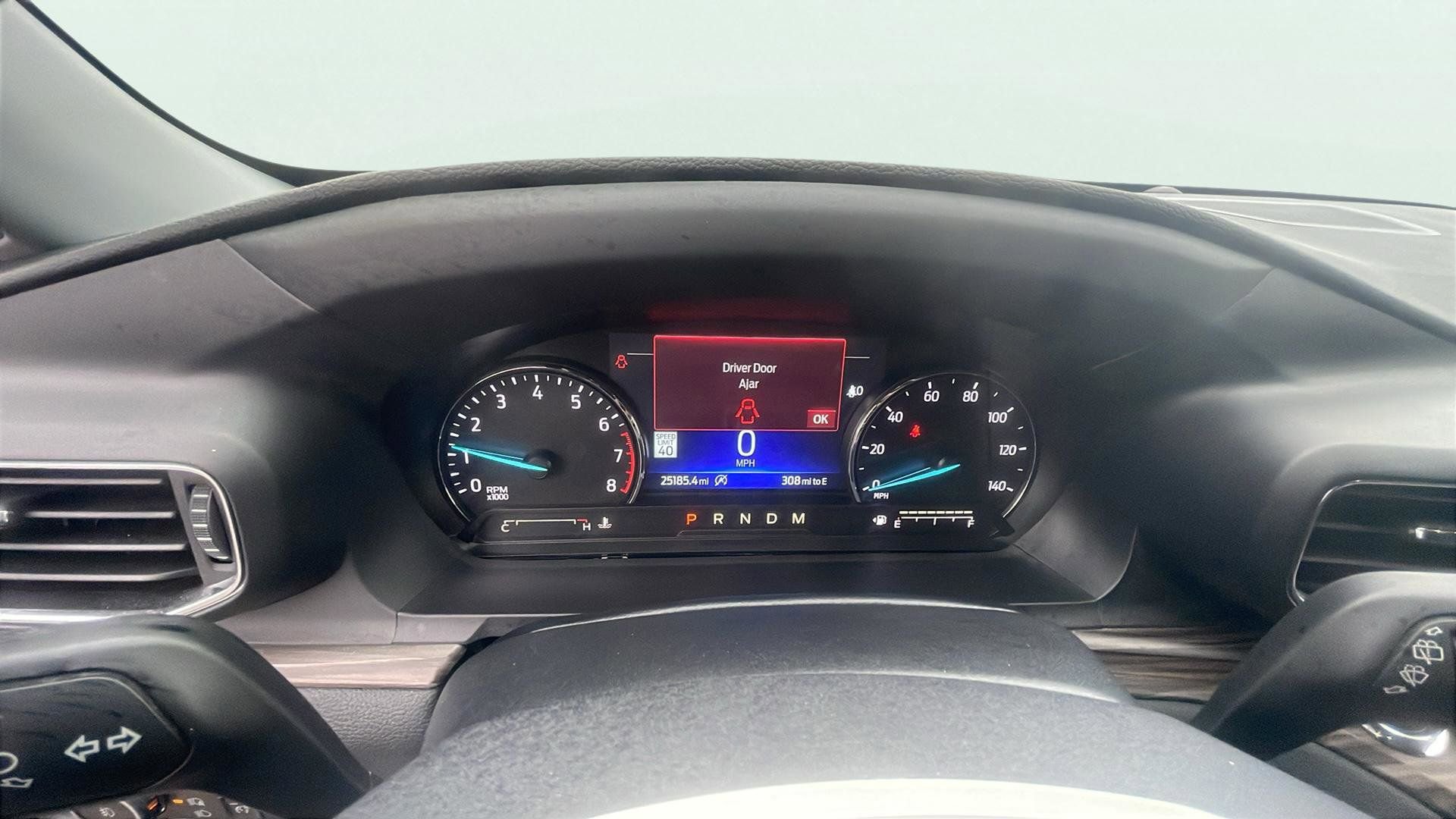 Used 2020 Ford Explorer Limited image 15