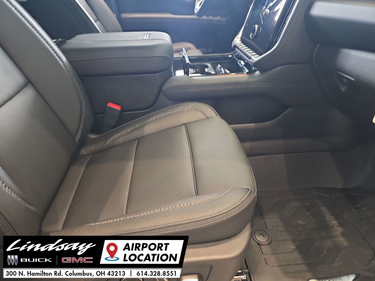 New 2026 GMC Yukon Denali w/ LPO, Floor Liner Package image 28