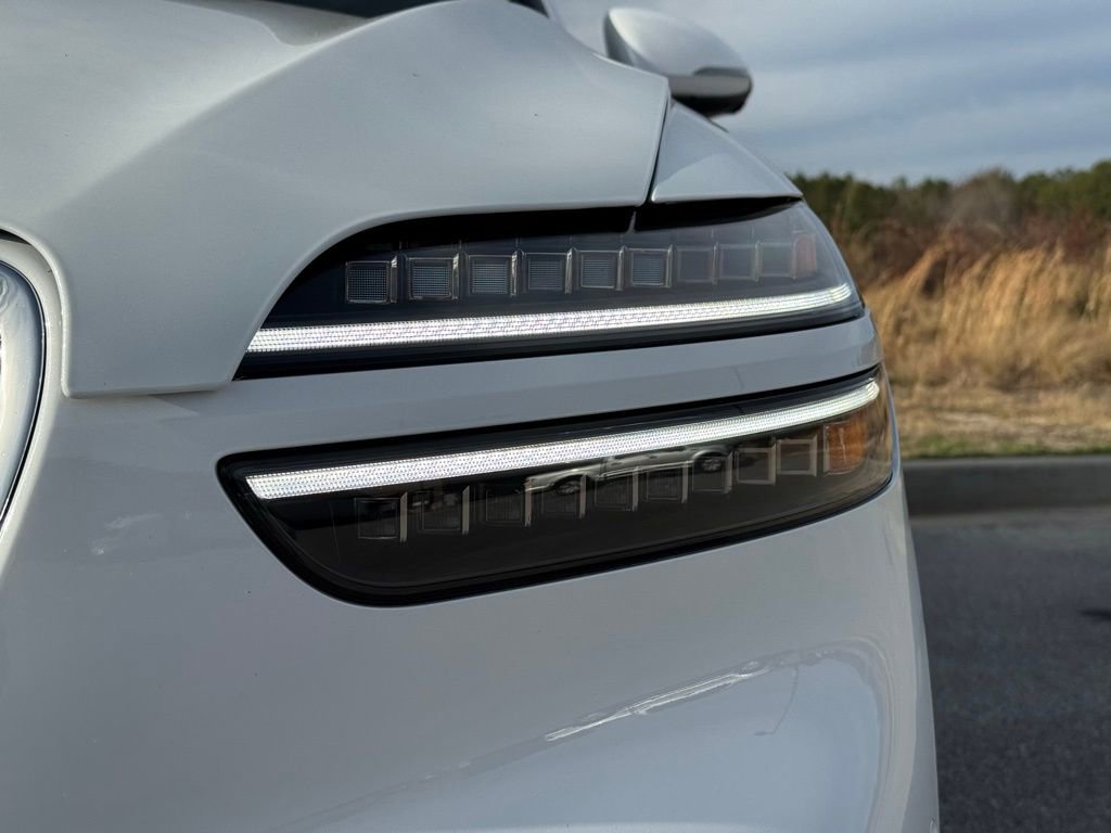 New 2026 Genesis GV70 2.5T Advanced image 10