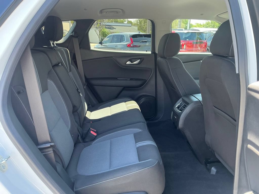 Used 2024 Chevrolet Blazer LT FWD image 19