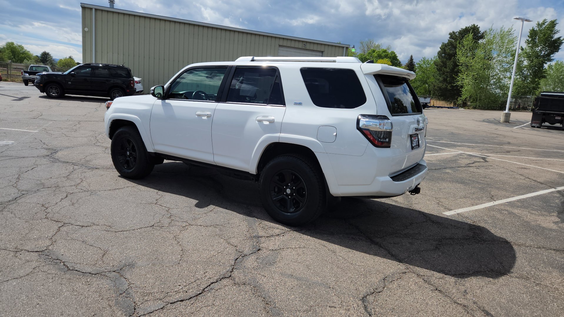 Used 2018 Toyota 4Runner SR5 Premium AWD/4WD image 8