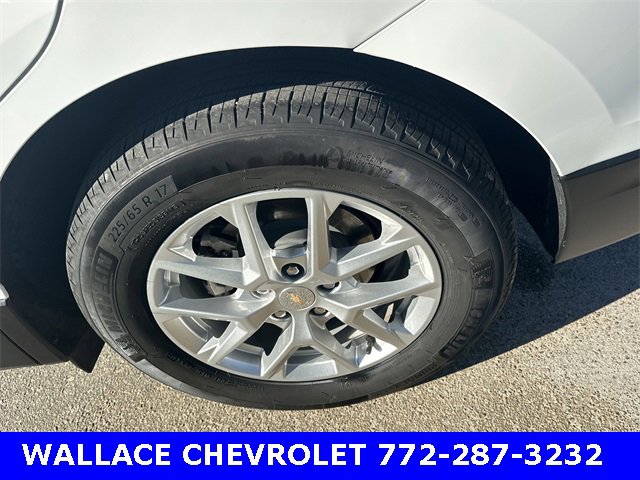 Certified 2023 Chevrolet Equinox LT image 9
