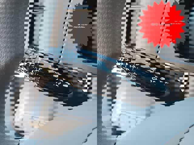 Used 2025 Hyundai Elantra SE image 18